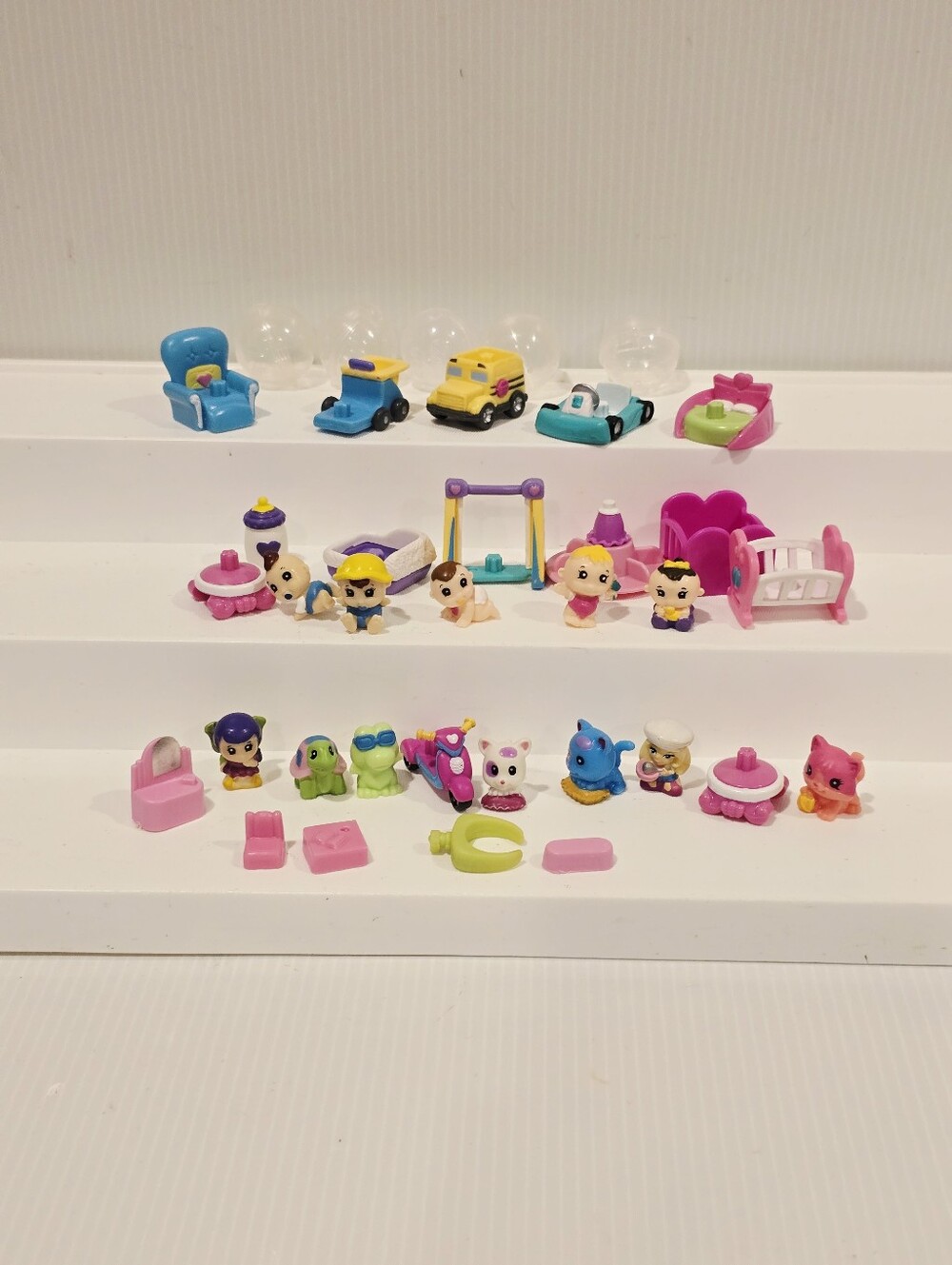 Squinkies Baby Figure and Accessories Set